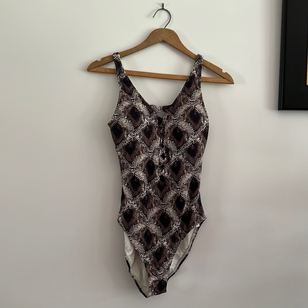 Blue Rod Beattie Size 6 Snake Skin One Piece Swim Suit